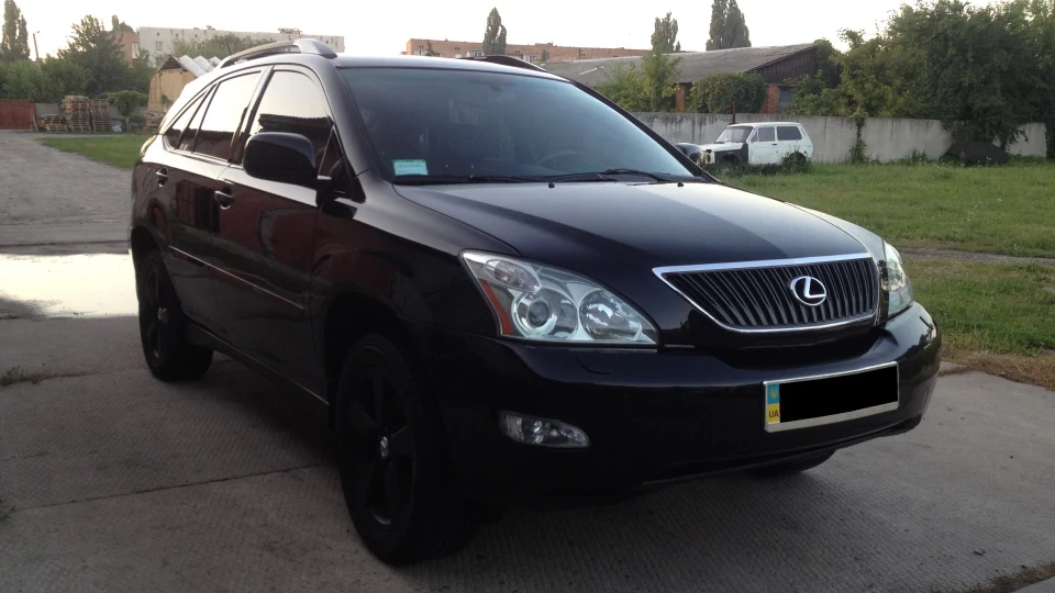 Lexus RX 330 USA 3