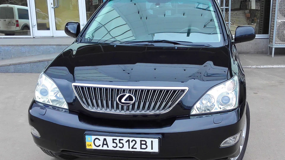 Lexus RX 330 2