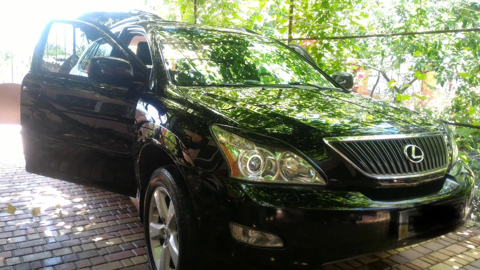 Lexus RX ^_Black_ Star_^ 3