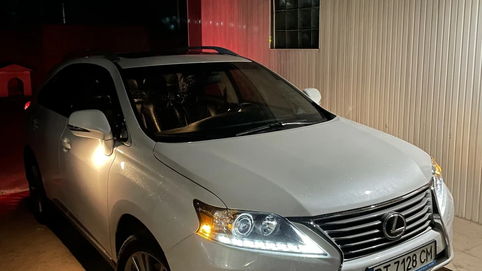 Lexus RX Levka 2