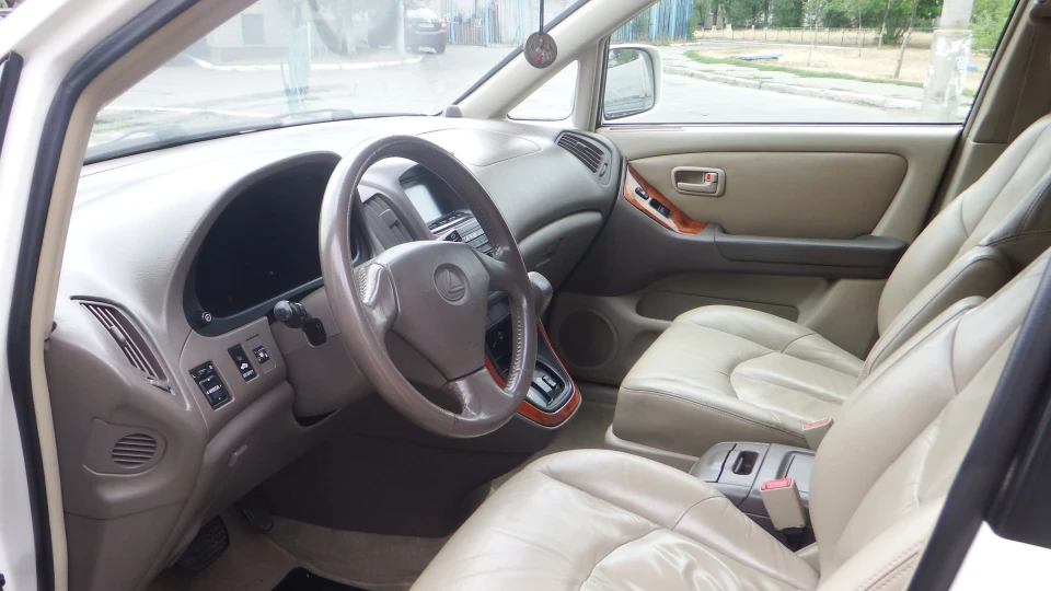 Lexus RX MIAMI 5