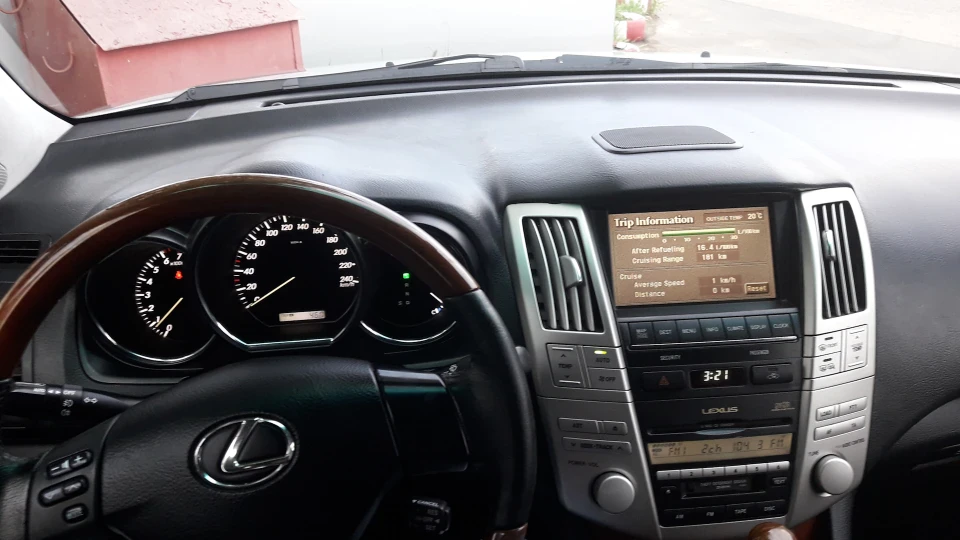 Lexus RX PRESIDENT 4