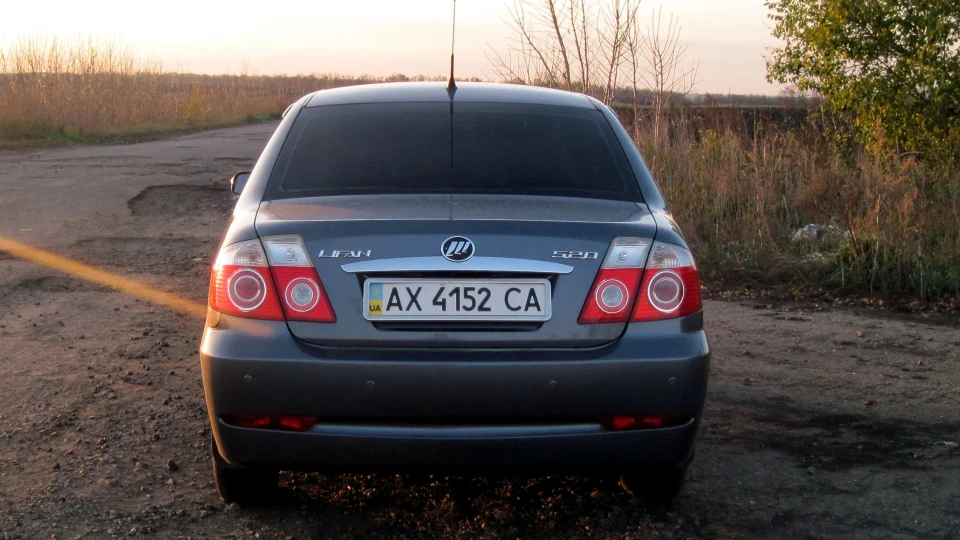 Lifan 520 1.3 16v 4