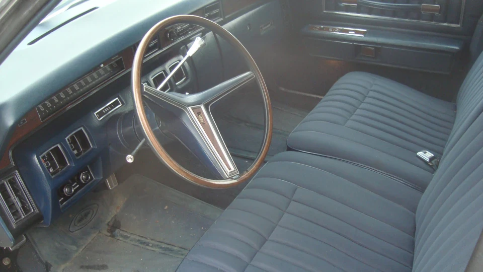 Lincoln Continental 3
