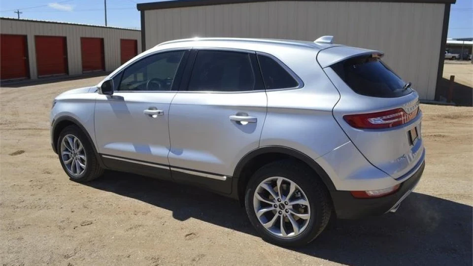 Lincoln MKC 2.0 FWD 3