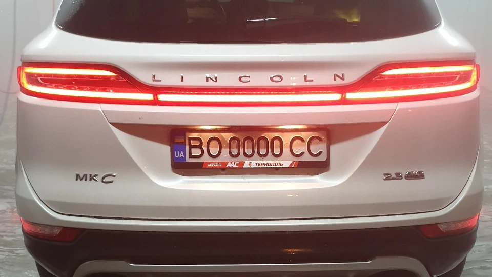 Lincoln MKC Reserve + 3