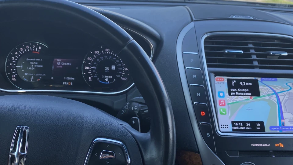 Lincoln MKX 4