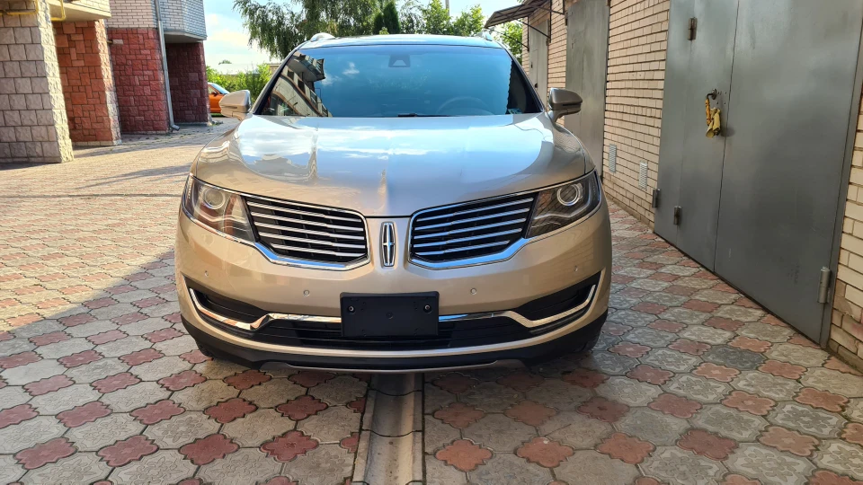 Lincoln MKX Reserve + 5