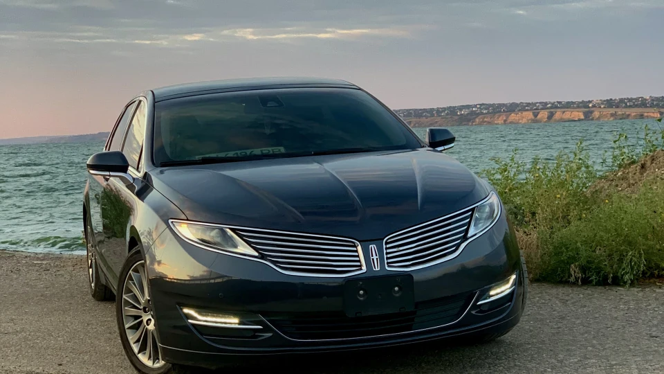 Lincoln MKZ Hybrid