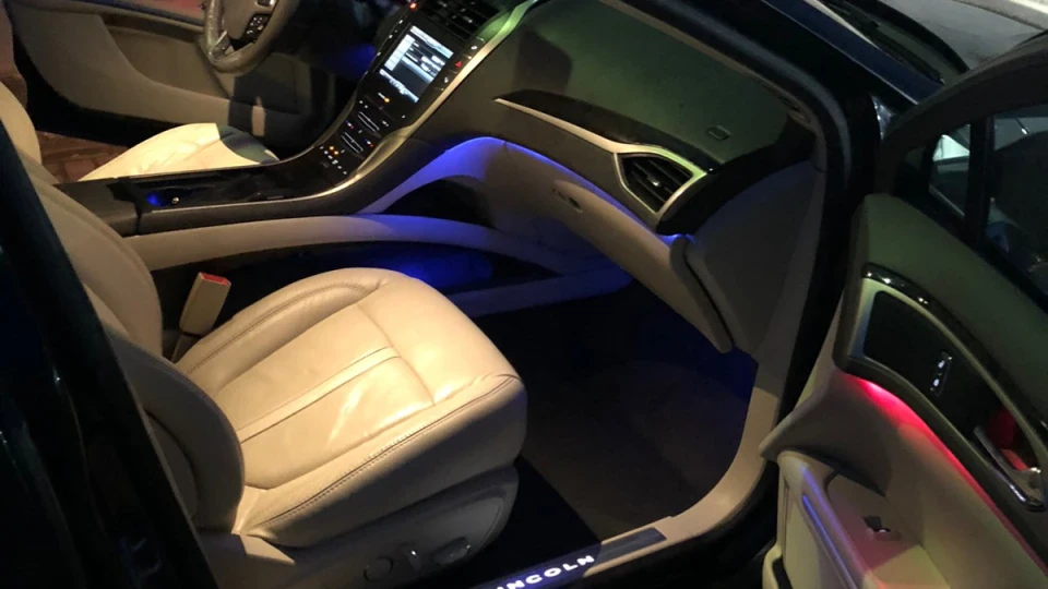 Lincoln MKZ Hybrid Diamond Black