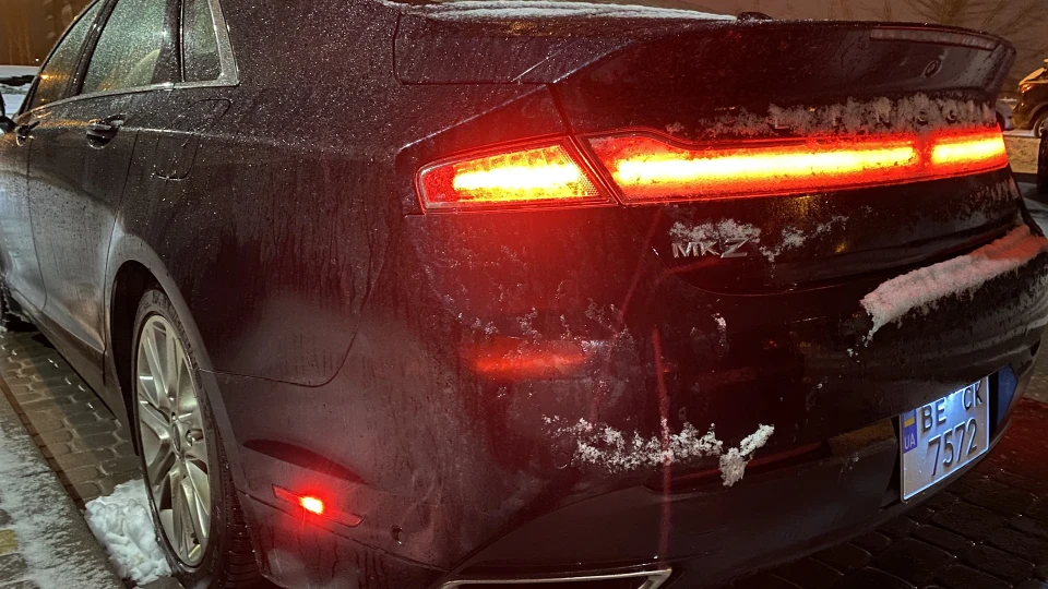Lincoln MKZ Hybrid Diamond Black 2