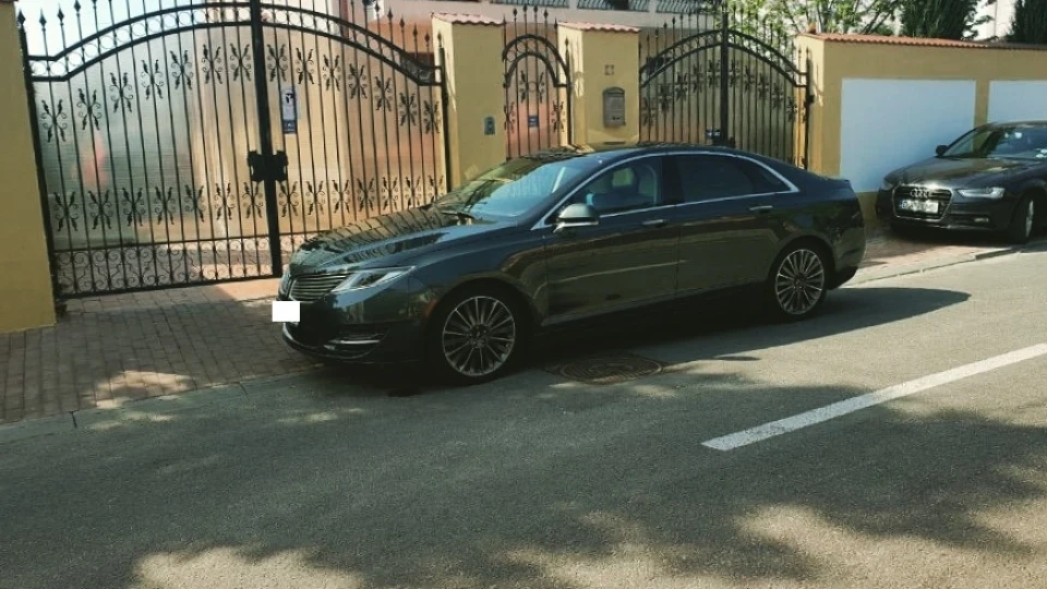 Lincoln MKZ 2