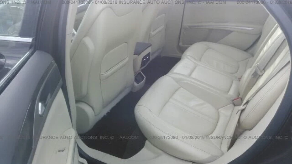 Lincoln MKZ 2.0 турбо AWD 4
