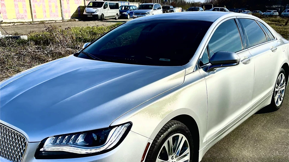 Lincoln MKZ Reserve 1 2