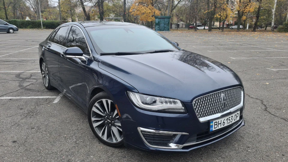 Lincoln MKZ Reserve 2.0 AWD 2