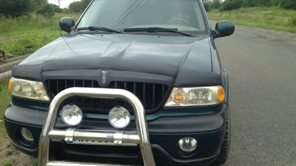 Lincoln Navigator 2