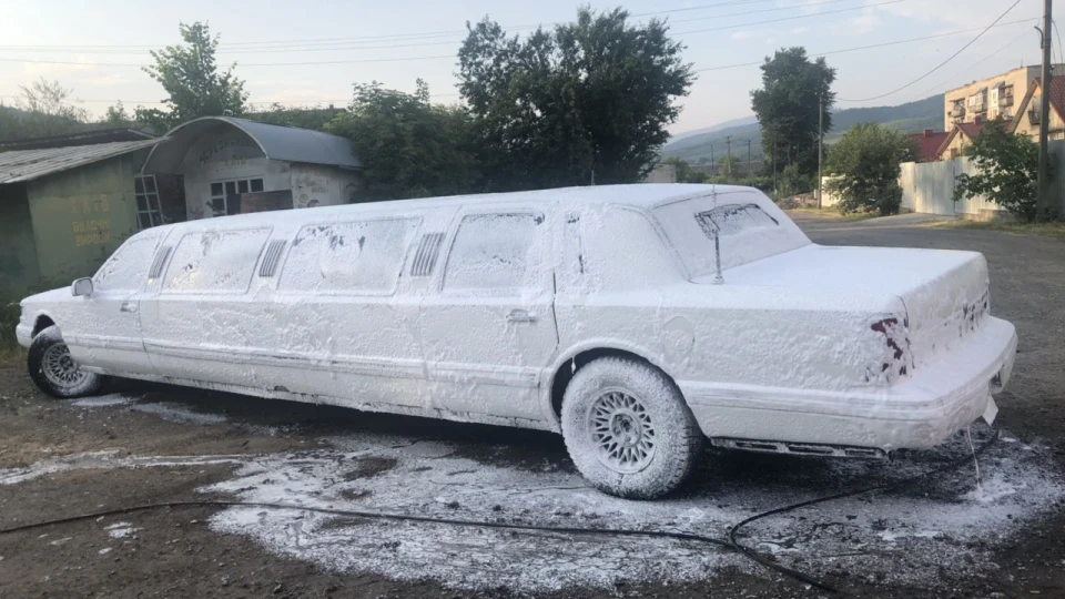 Lincoln Town Car