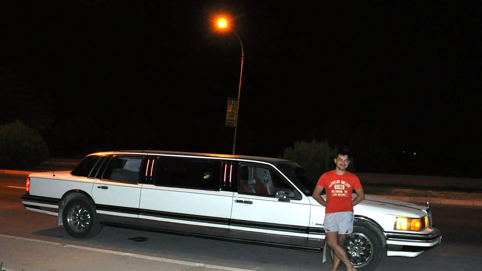 Lincoln Town Car виготовляємо на замовлення 2