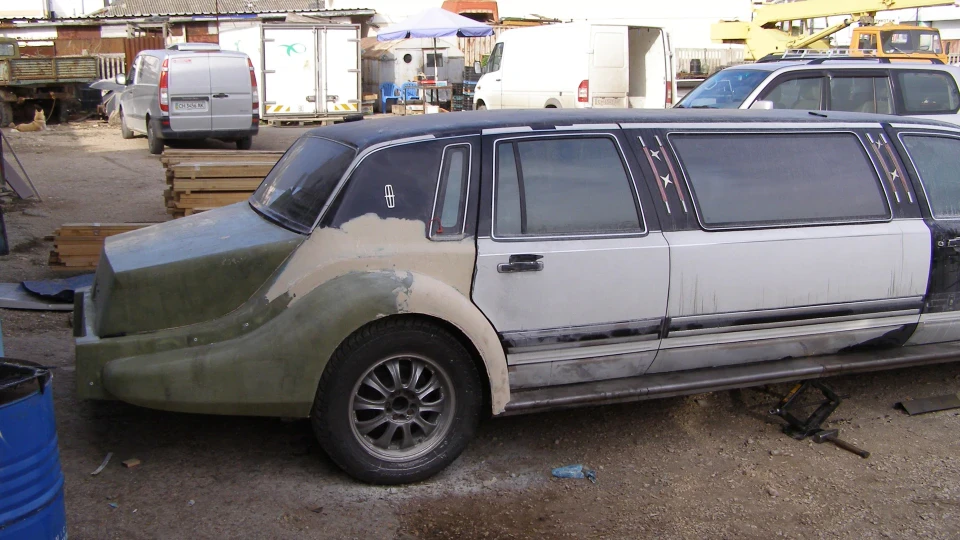 Lincoln Town Car виготовляємо на замовлення 4