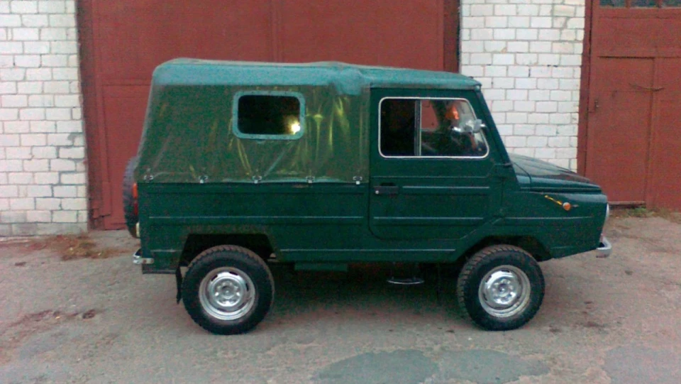 ЛуАЗ 969
