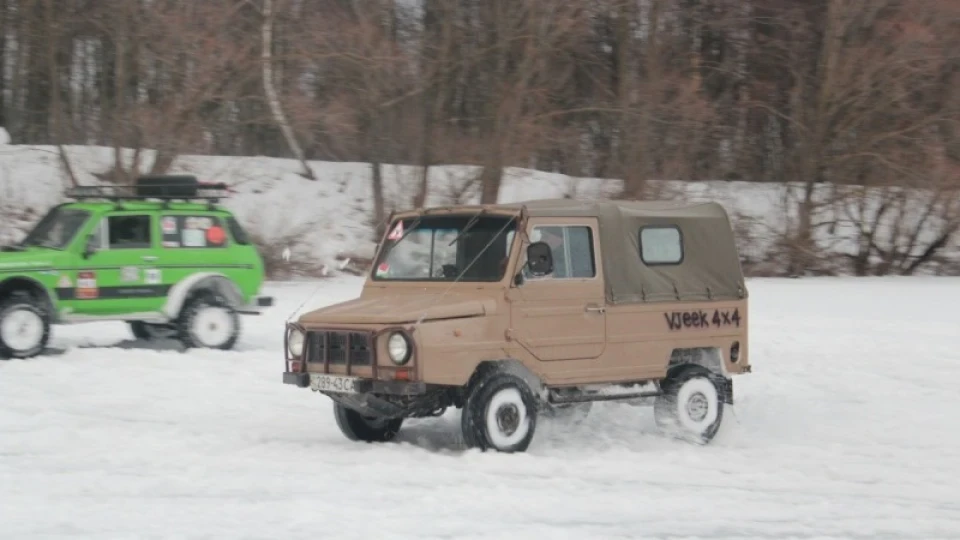 ЛуАЗ 969 Колишній VJEEK 4X4 4