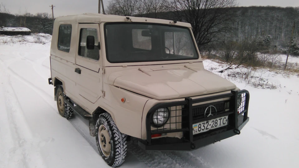 ЛуАЗ 969 Mercedes Unimog 2