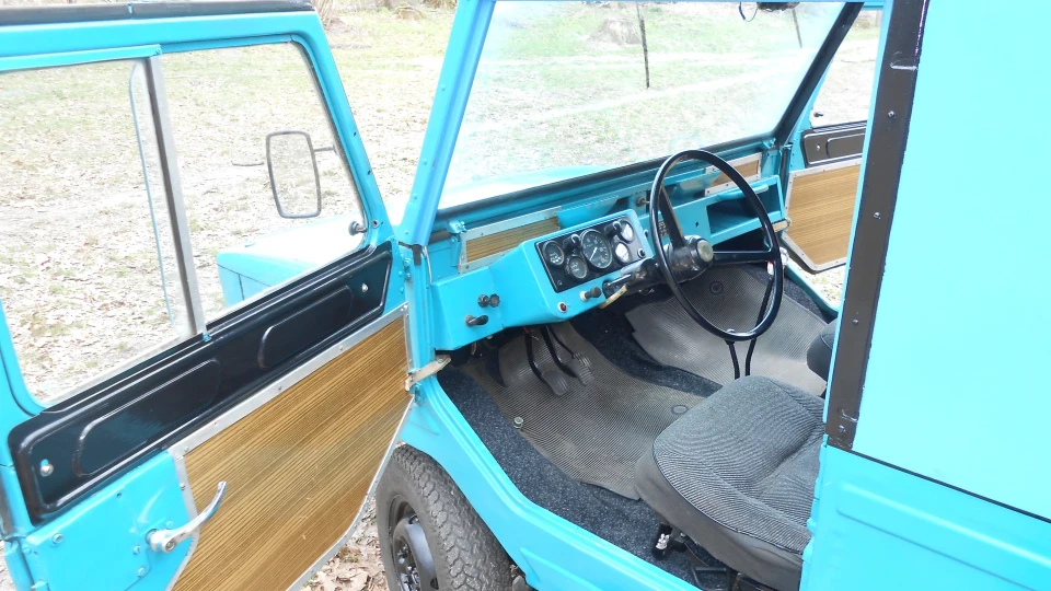 ЛуАЗ 969 Морська хвиля 3