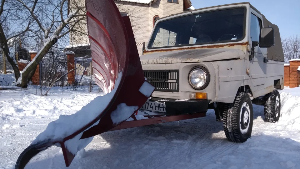 ЛуАЗ 969 Тракторець 4