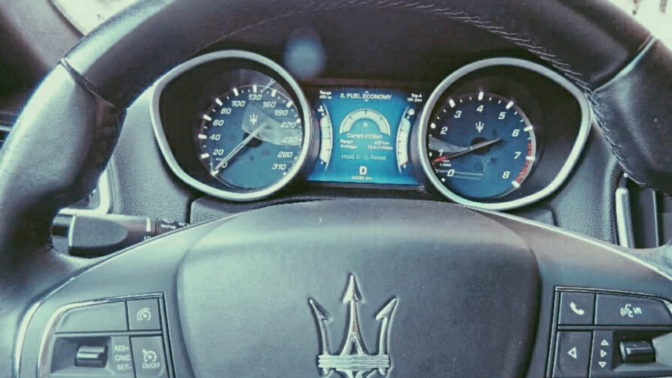 Maserati Ghibli S Q4 5