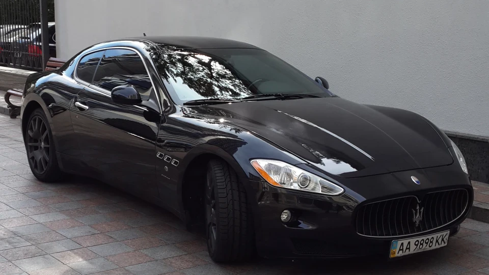 Maserati GranTurismo 4.2 5