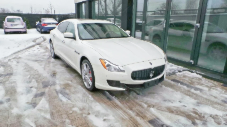 Maserati Quattroporte SQ4 3