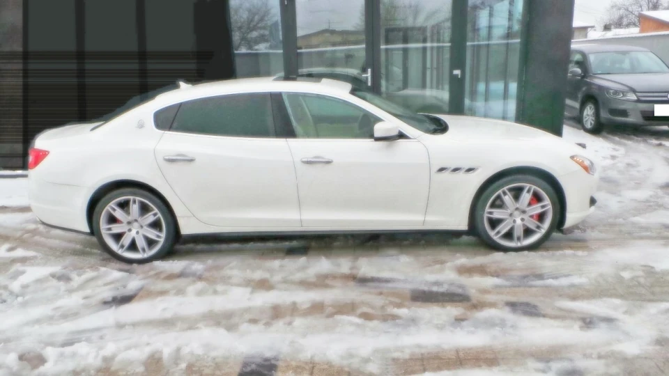 Maserati Quattroporte SQ4 4