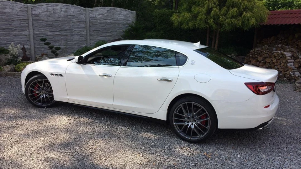 Maserati Quattroporte SQ4 2