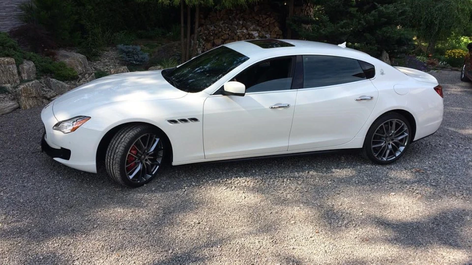 Maserati Quattroporte SQ4 3