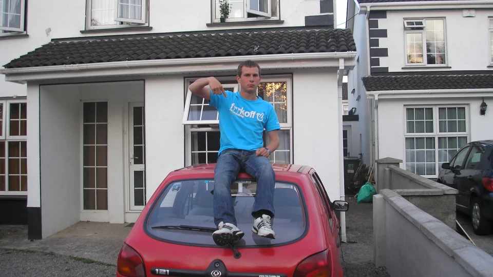 Mazda 121