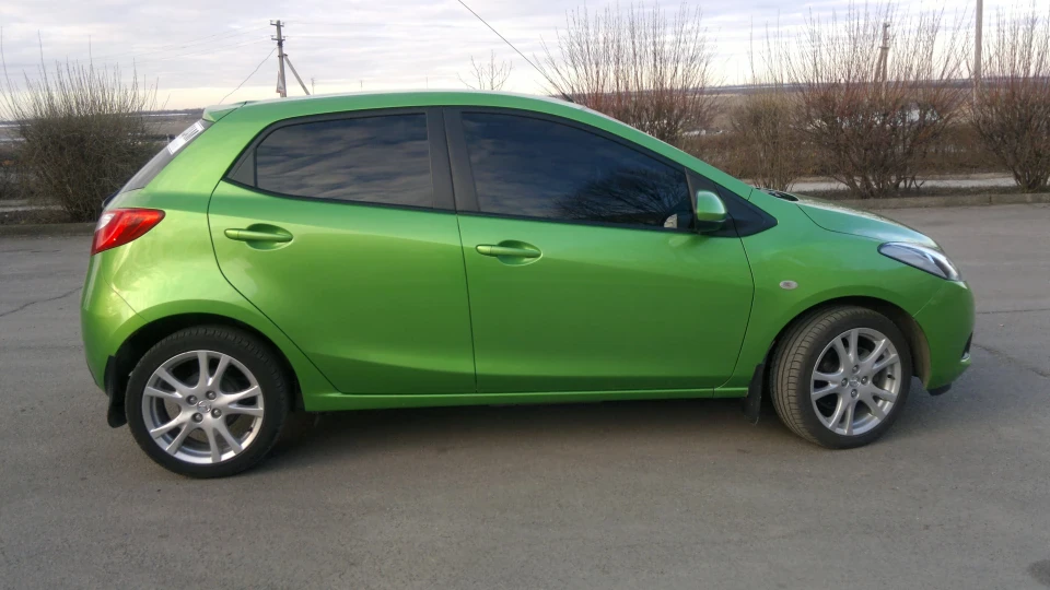 Mazda 2 2