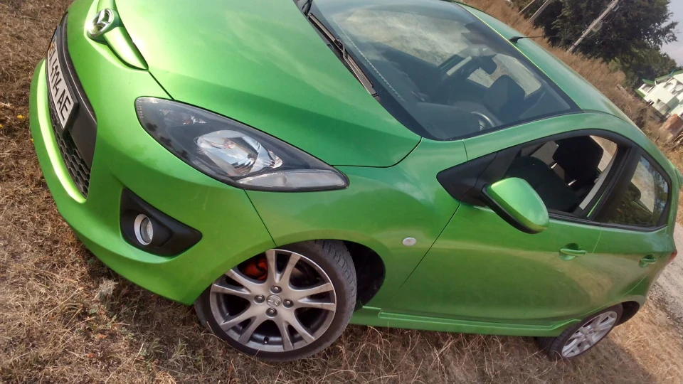 Mazda 2 Green Firefly 3