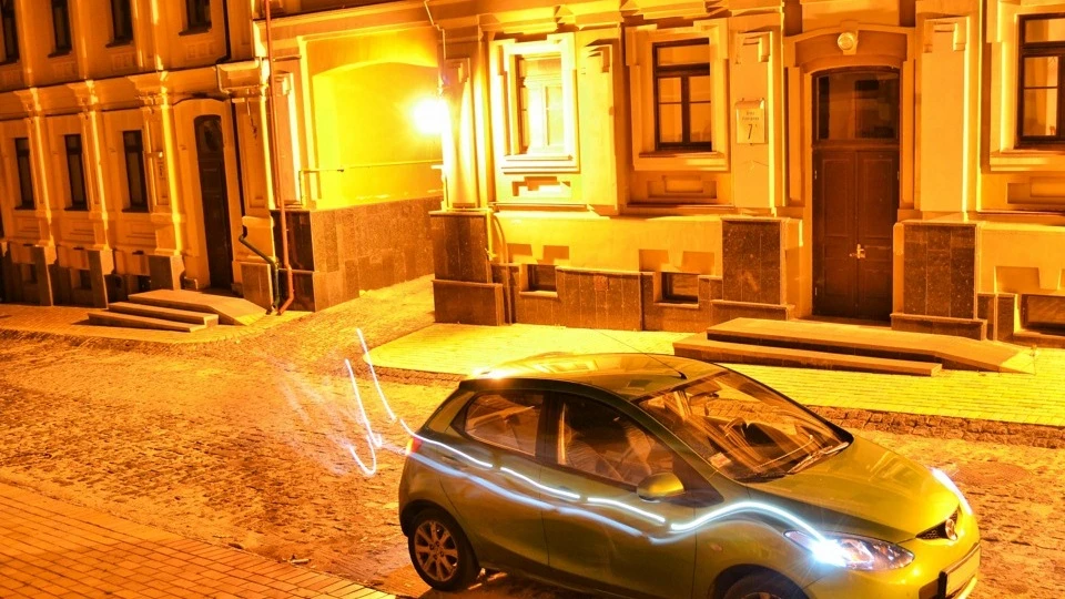 Mazda 2 MPS) 3