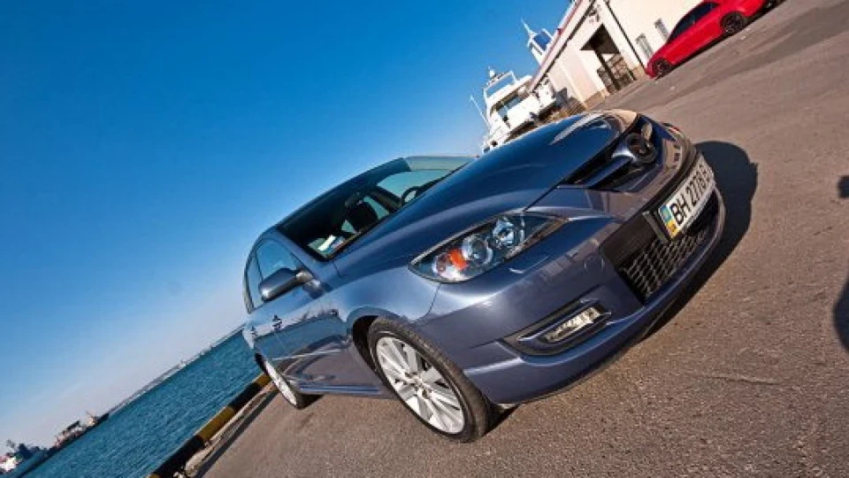 Mazda 3 MPS Magic blue 2
