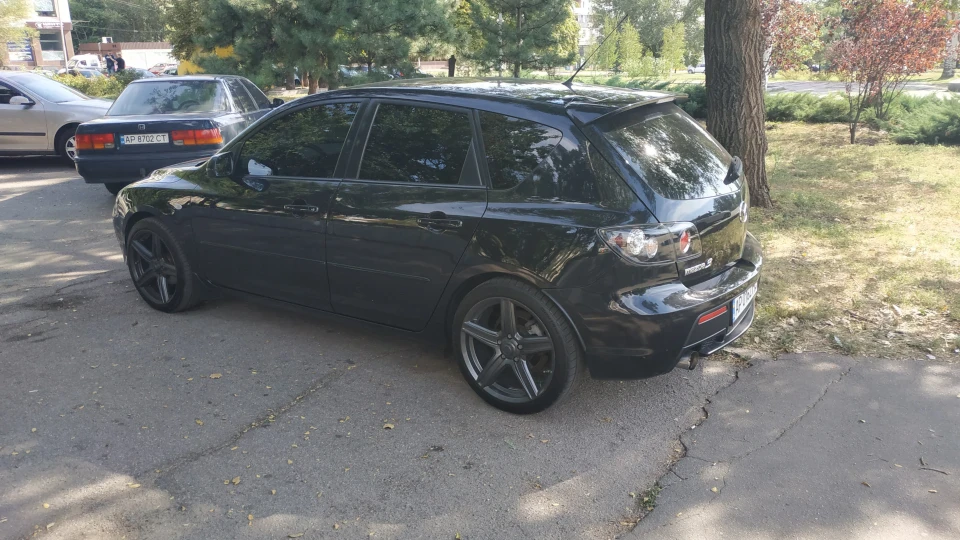 Mazda 3 2