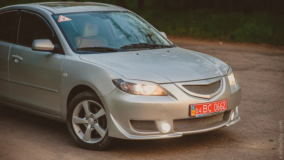 Mazda 3 5