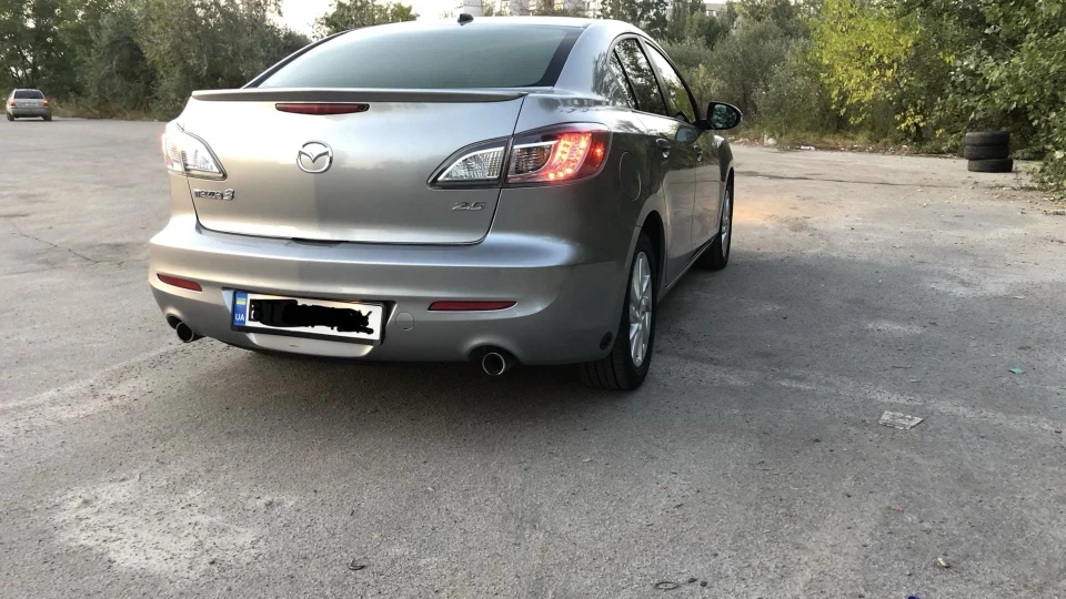 Mazda 3