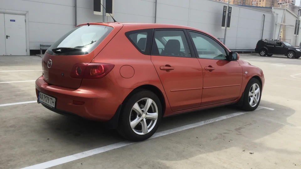 Mazda 3 3