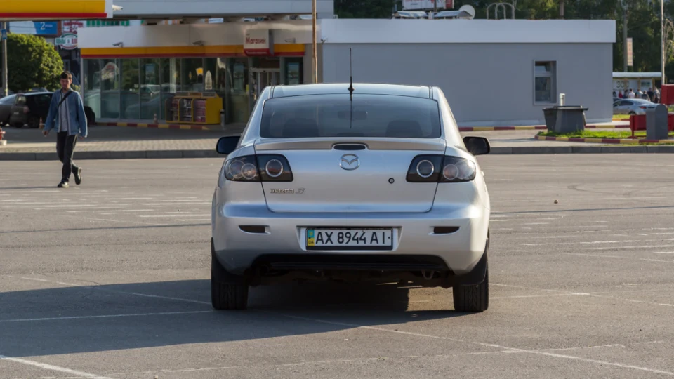 Mazda 3 5