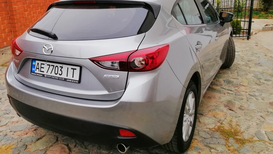 Mazda 3 3
