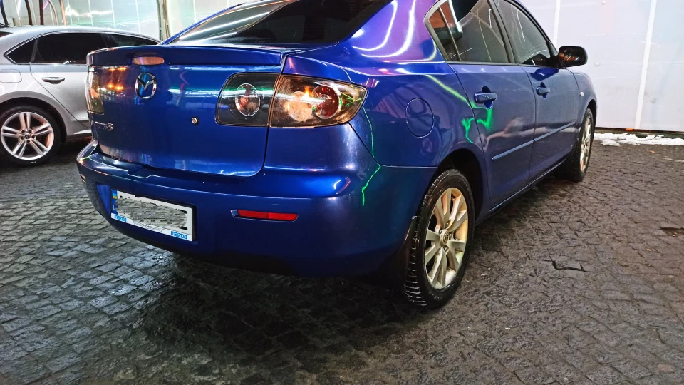 Mazda 3 3