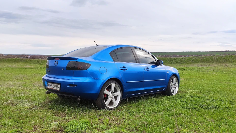 Mazda 3 2