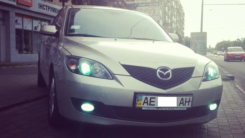 Mazda 3 2