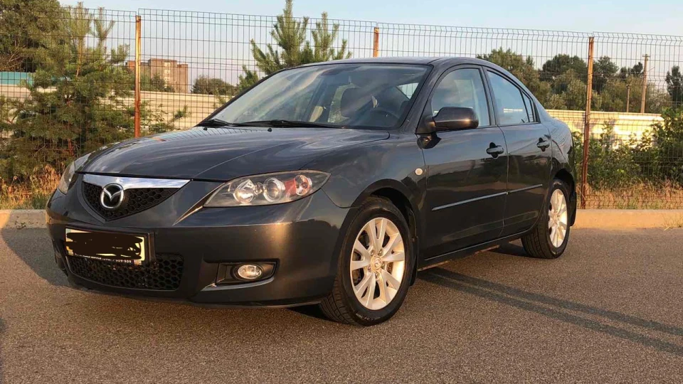 Mazda 3 2