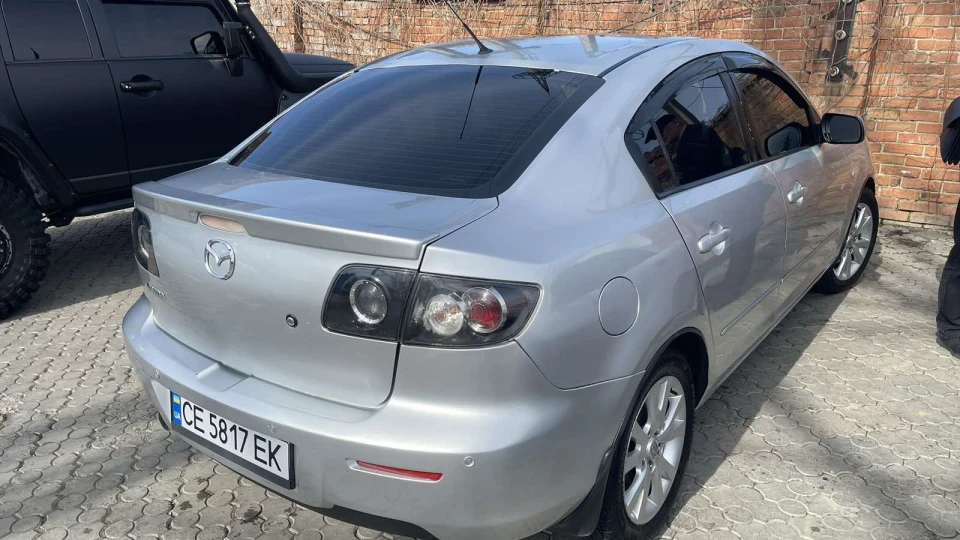 Mazda 3 3